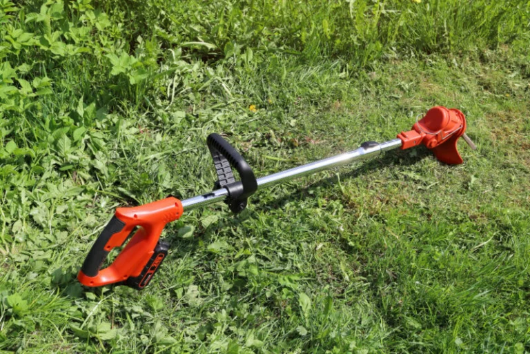 Vizinho tenta matar homem com revólver, mas é morto com golpe de roçadeira no&nbsp;RS
