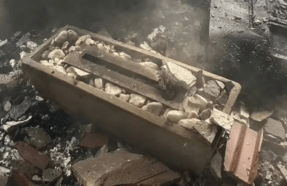 EXPLOSÃO EM LAREIRA ECOLÓGICA CAUSA INCÊNDIO EM&nbsp;TAQUARA