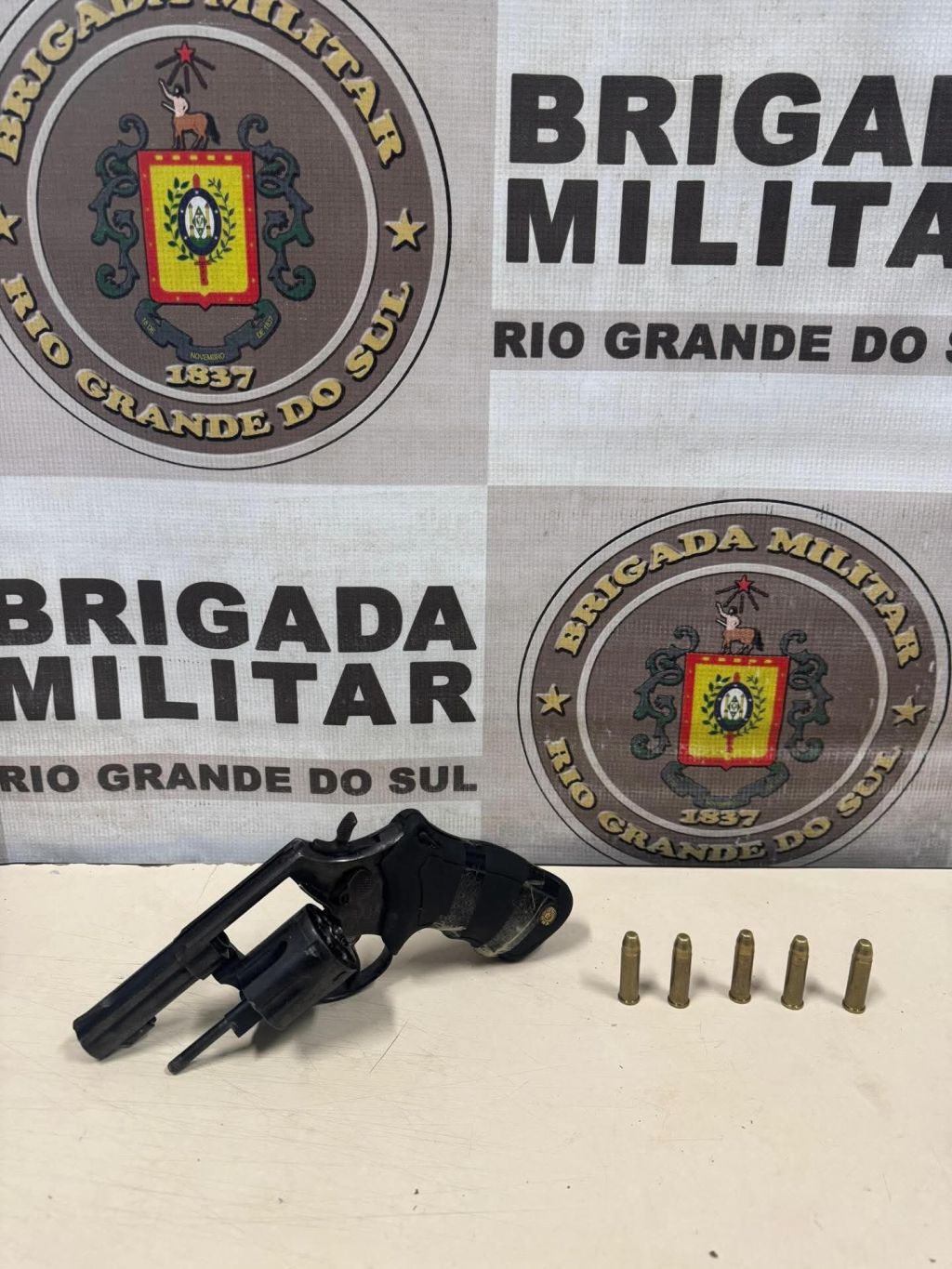 BM prende homem por porte ilegal de arma de fogo em&nbsp;Xangri-Lá