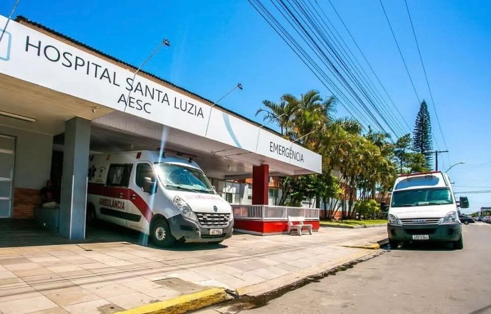 🚨DENÚNCIA! LARVAS SÃO ENCONTRADAS NA BOCA DE PACIENTE EM&nbsp;HOSPITAL!