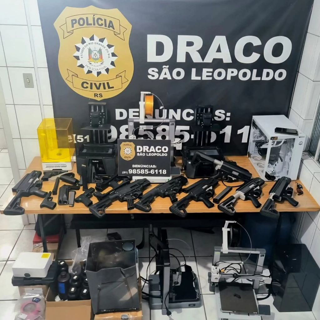 Operação da Polícia Civil desarticulou esquema de fabricação e venda de submetralhadoras