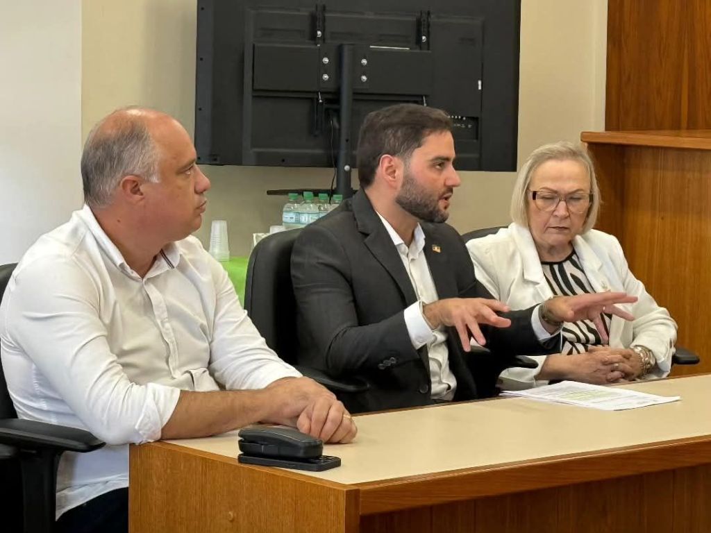 Deputado Luciano comemora anúncio de desapropriação do hospital São Vicente de Paulo pelo Governo do Estado e reforça avanço histórico para a saúde do Litoral
