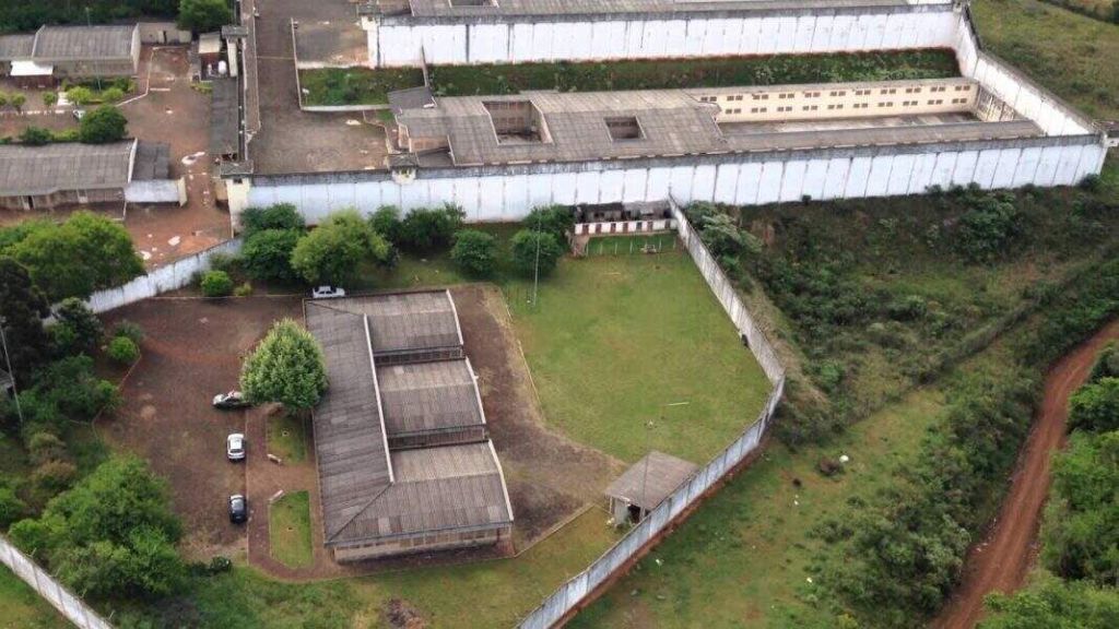 TRÁFICO NO PRESÍDIO: DETENTO É FLAGRADO COM DROGAS AO RETORNAR DE TRABALHO EM&nbsp;OSÓRIO